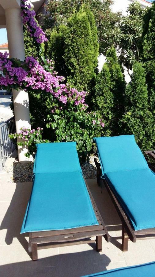 Villa Lizzi Трогир Экстерьер фото