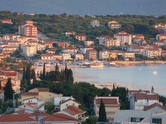 Villa Lizzi Трогир Экстерьер фото