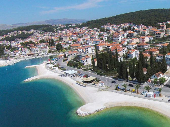 Villa Lizzi Трогир Экстерьер фото